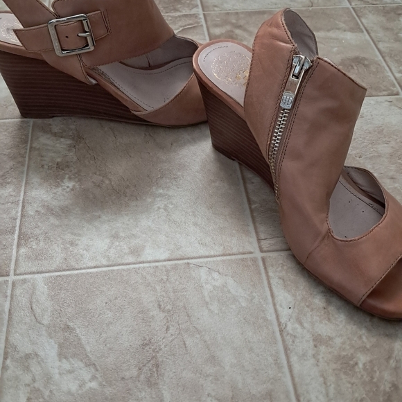 Vince camuto platform shoes - Picture 3 of 15